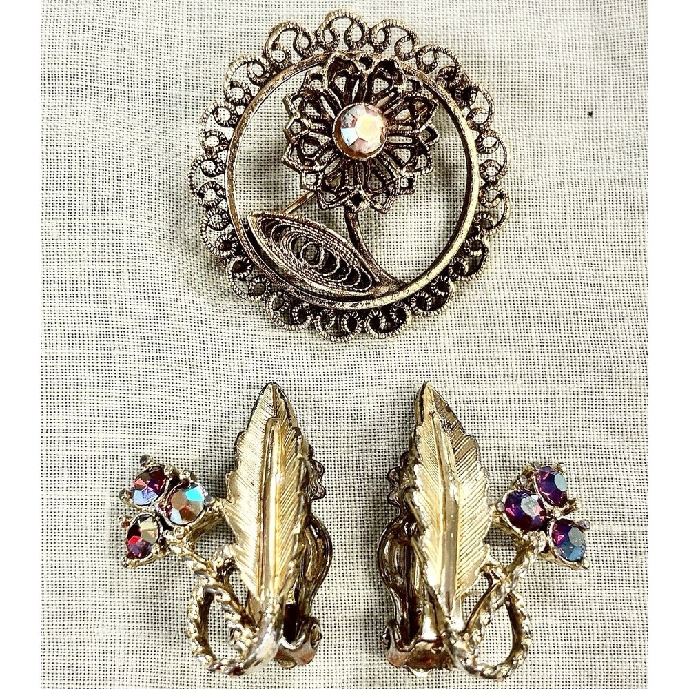 VTG Gold Brooch & Clip Earrings Set AB Rhinestone Flower Filigree Mid Century